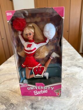 Vintage 1996  Special Edition, University of Wisconsin, Barbie cheerleader doll